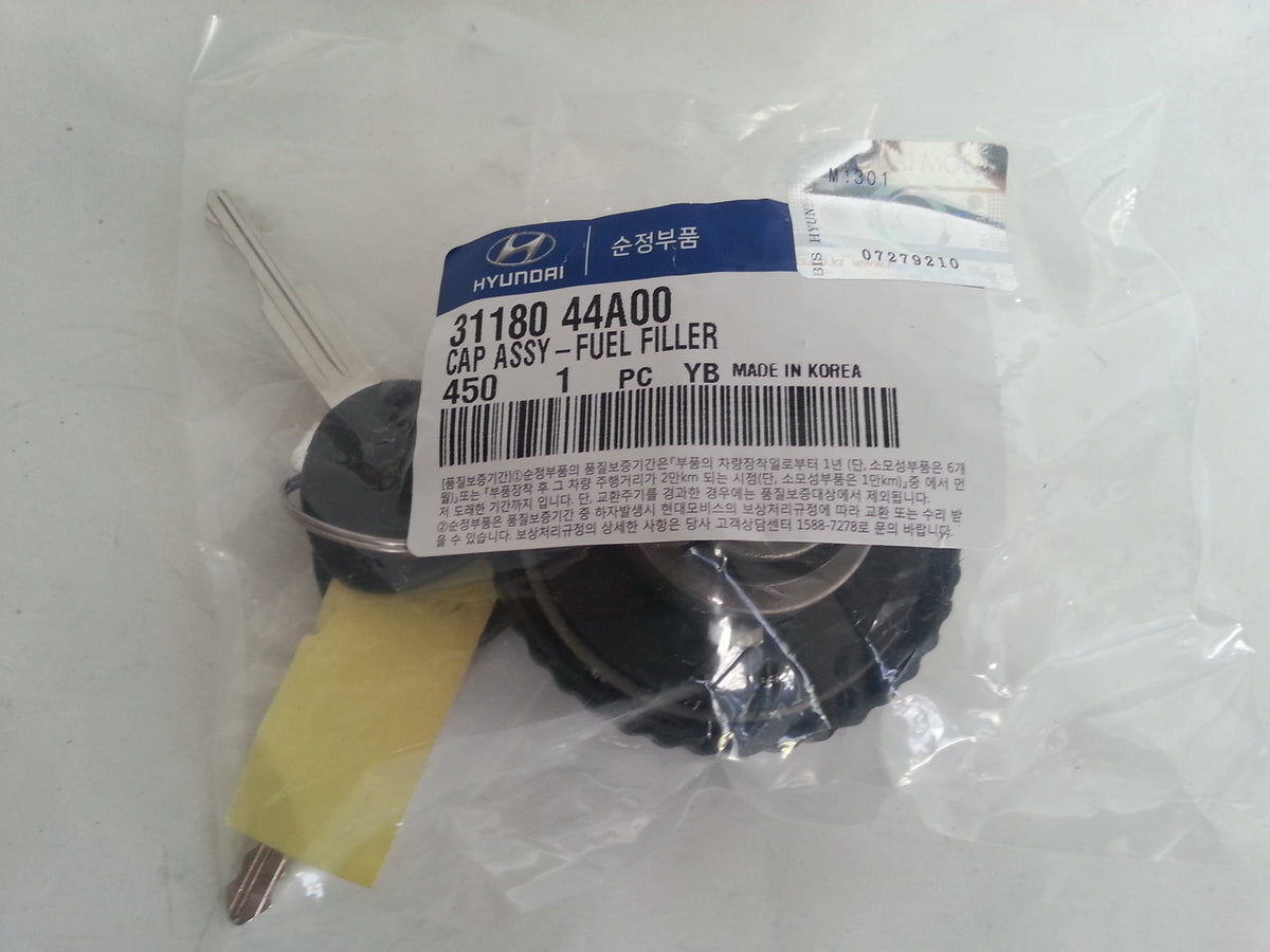 3118044A00 Genuine Fuel Filler Cap for Hyundai Mighty 1995~1998