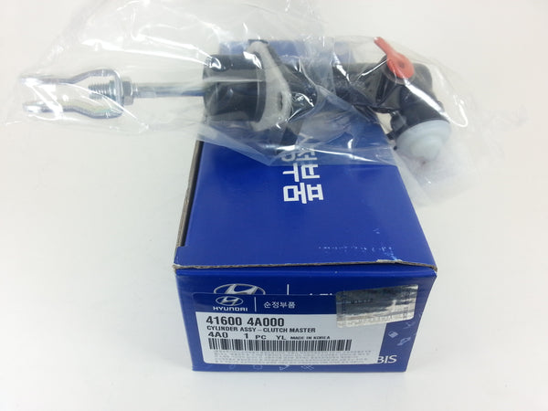 416004A000 Genuine Clutch Master Cylinder for Hyundai Libero 2000~2007, Starex 1996~2007