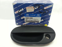 8265022000 Genuine Front Door Outside Handle LH for Hyundai Accent