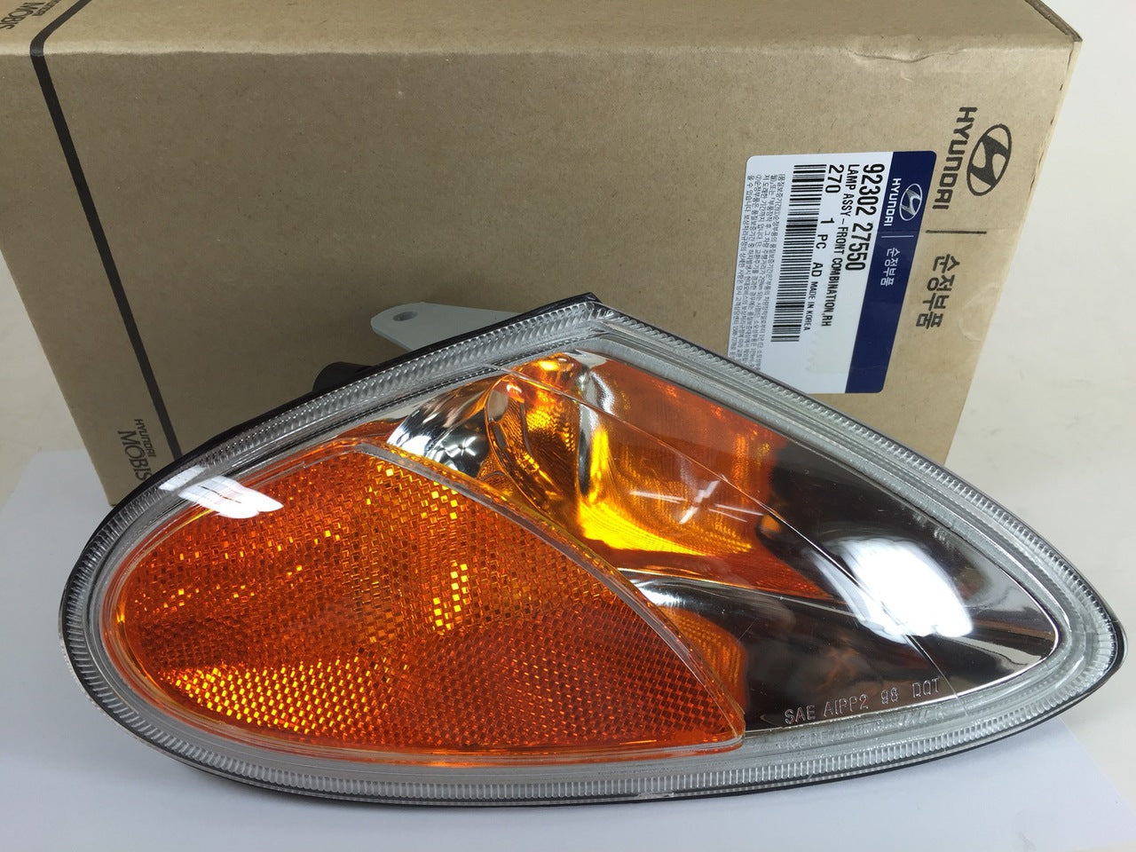 9230227550 Genuine Front Combination RH Lamp for Hyundai Tiburon